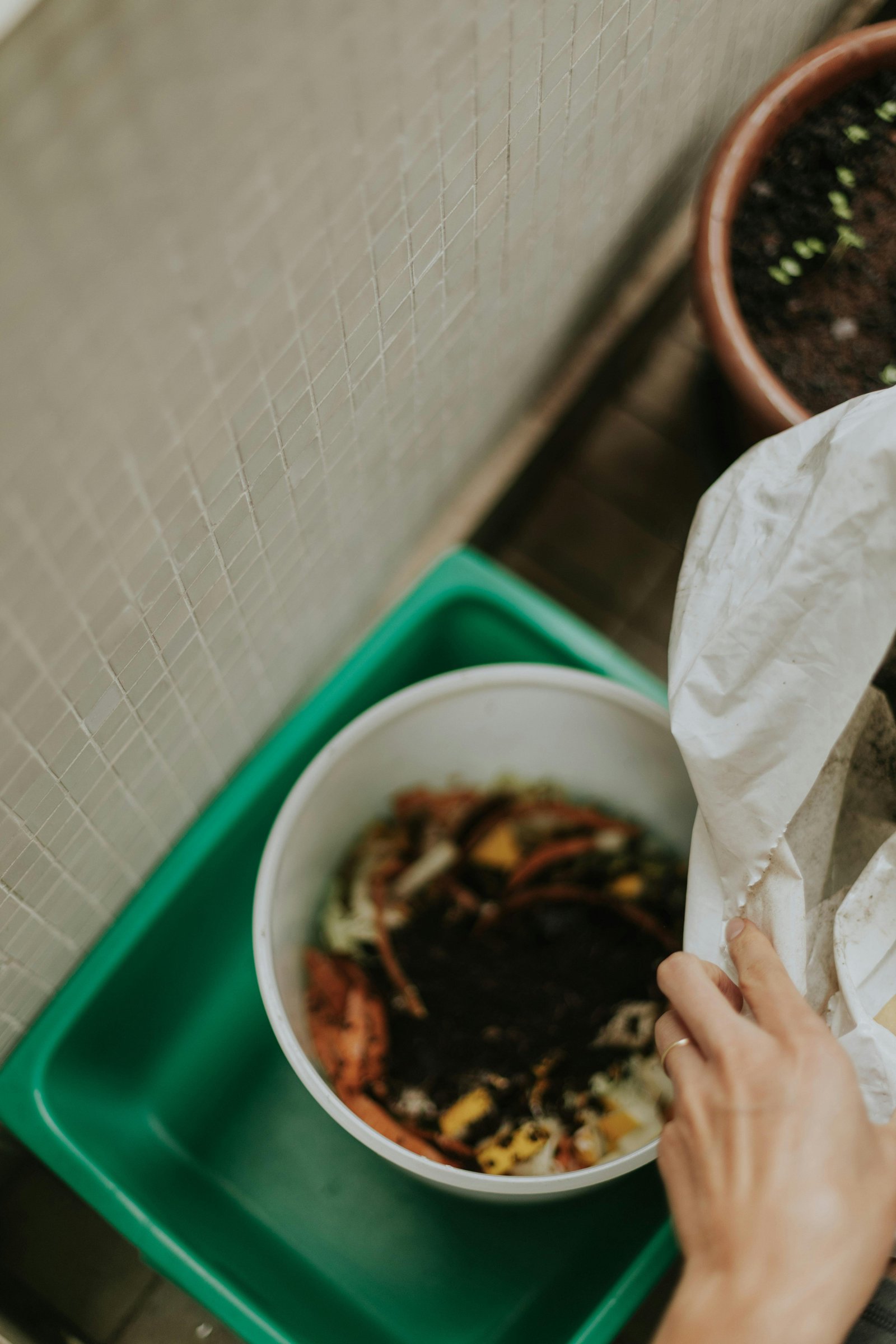 Recyclable PP and HDPE food jars